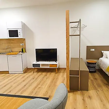 Apartamentos Antares 2 Milladoiro Exterior photo