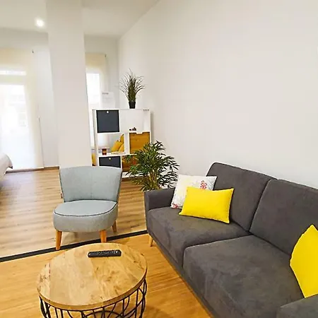 Apartamentos Antares 2 Milladoiro Exterior photo