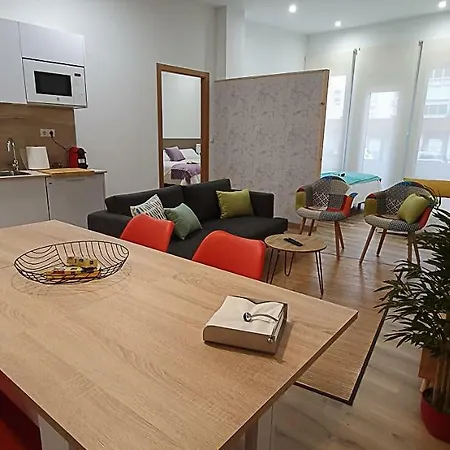 Apartamentos Antares 2 Milladoiro Exterior photo